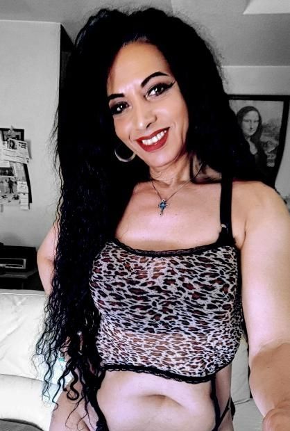 Travesti africana 911882355 sexo e massagem 16