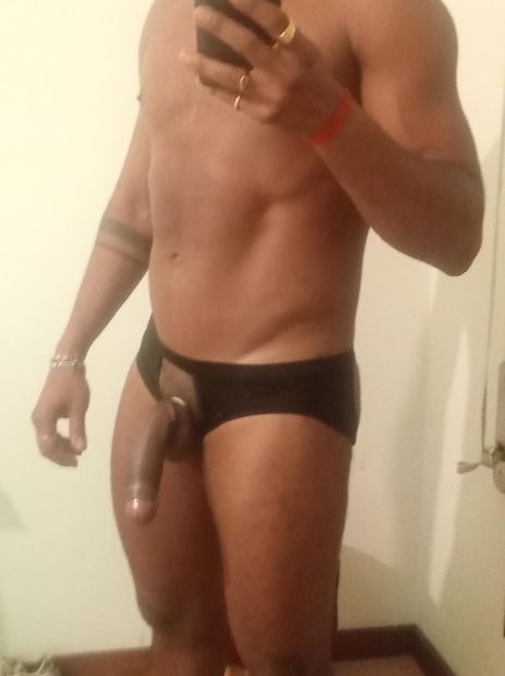 LUCCA Puto gostoso sexy 24horas faço deslocações 11